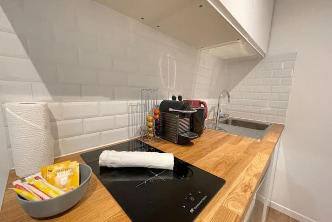 Ferienwohnung Sud Passion - Ferrer Nine - Cosy Avec Balcon Gardanne Exterior foto