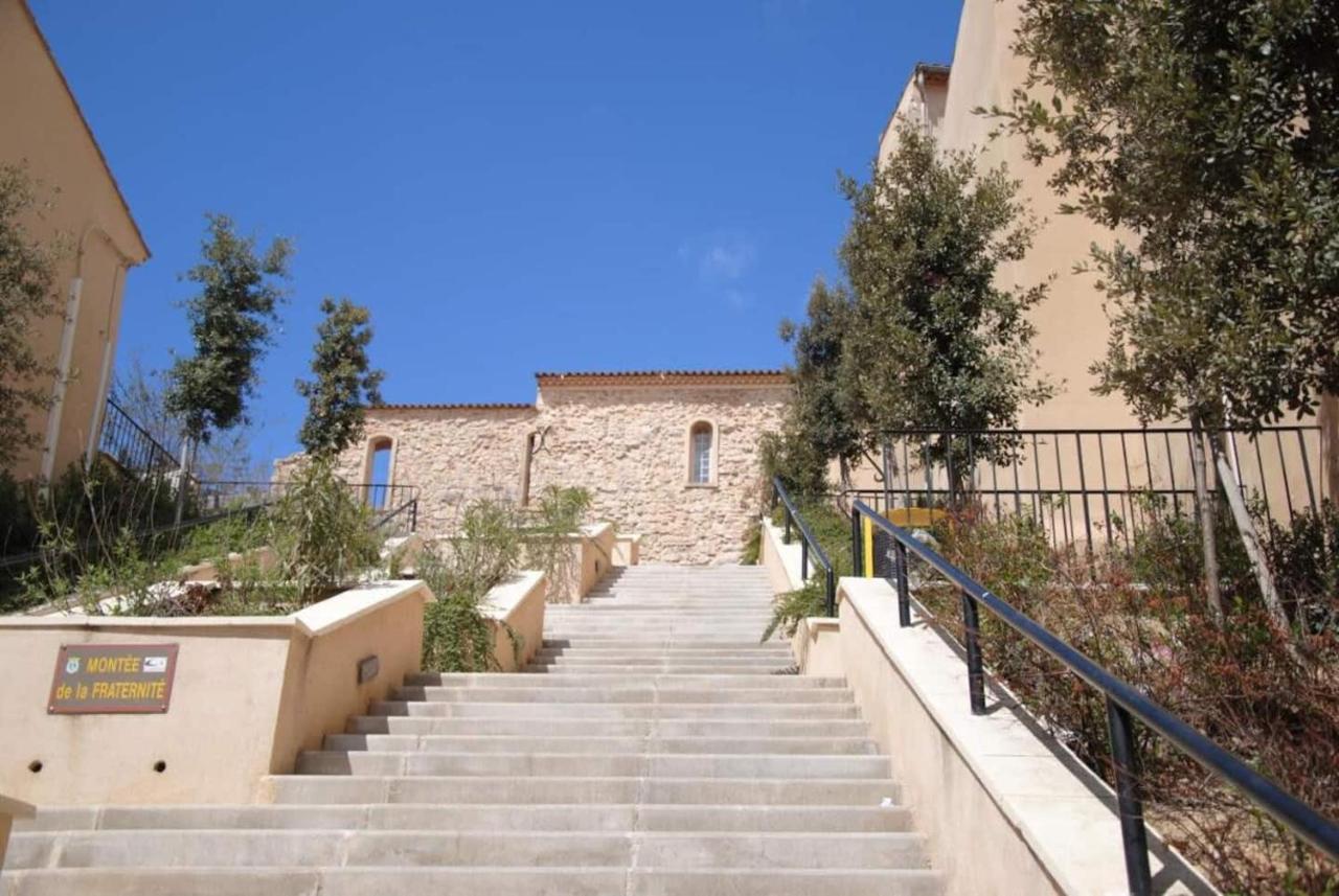 Ferienwohnung Sud Passion - Ferrer Nine - Cosy Avec Balcon Gardanne Exterior foto